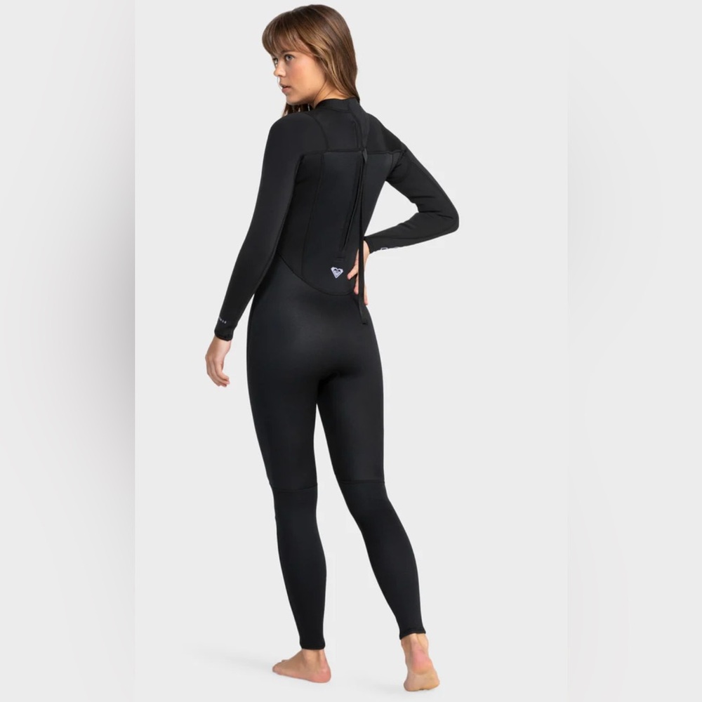 Roxy Women's Sleek Black Wetsuit